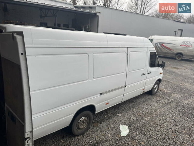 Мерседес Sprinter, об'ємом двигуна 2.2 л та пробігом 250 тис. км за 7000 $, фото 11 на Automoto.ua