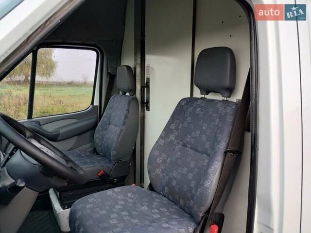 Мерседес Sprinter 2004 в Костополе на Automoto.ua Мерседес Sprinter, объемом двигателя 2.2 л и пробегом 238 тыс. км за 15500 $, фото 28 на Automoto.ua