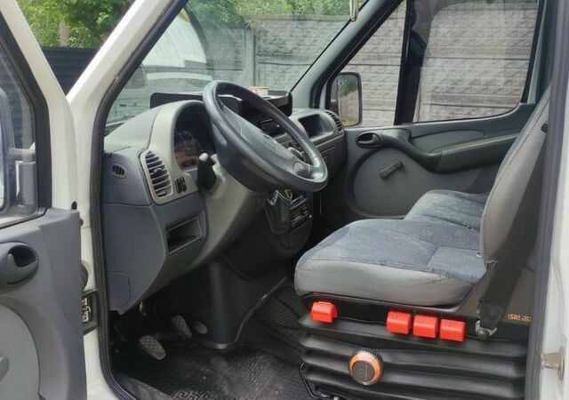 Мерседес Sprinter, об'ємом двигуна 0 л та пробігом 0 тис. км за 11000 $, фото 9 на Automoto.ua
