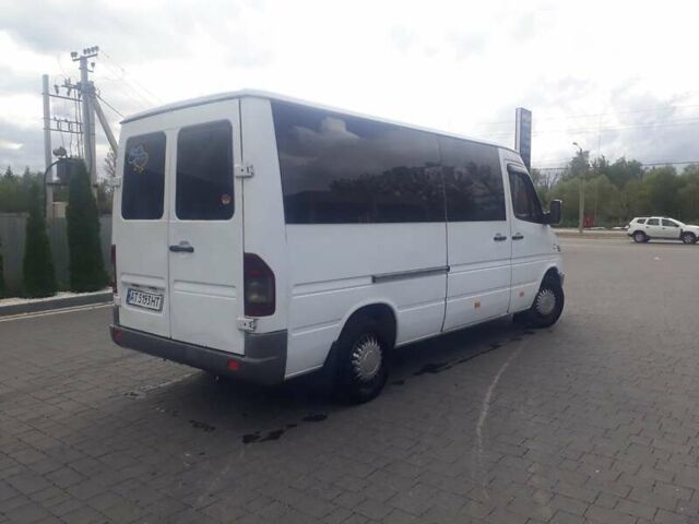 Мерседес Sprinter, объемом двигателя 2.7 л и пробегом 345 тыс. км за 8950 $, фото 5 на Automoto.ua