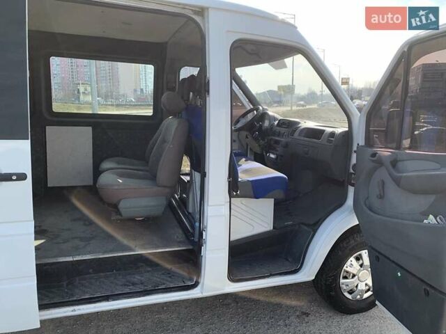 Мерседес Sprinter, объемом двигателя 2.2 л и пробегом 490 тыс. км за 6200 $, фото 19 на Automoto.ua