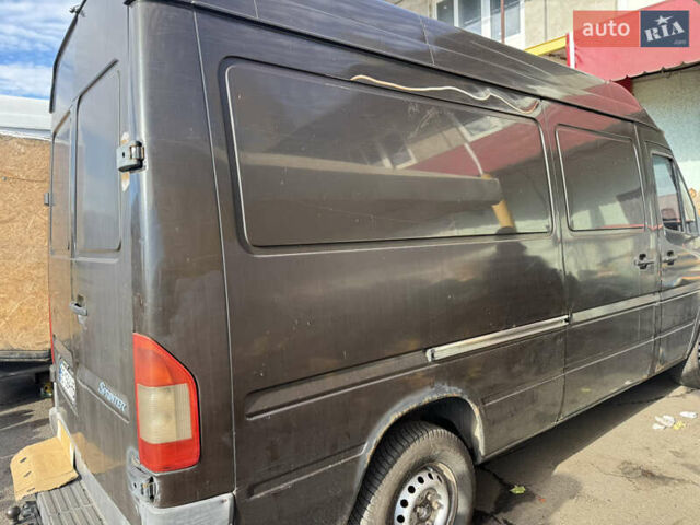 Мерседес Sprinter 2005 в Николаеве на Automoto.ua Мерседес Sprinter, объемом двигателя 0 л и пробегом 400 тыс. км за 6500 $, фото 13 на Automoto.ua