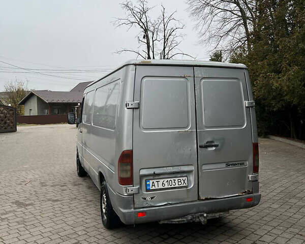 Мерседес Sprinter, объемом двигателя 2.2 л и пробегом 400 тыс. км за 3750 $, фото 11 на Automoto.ua