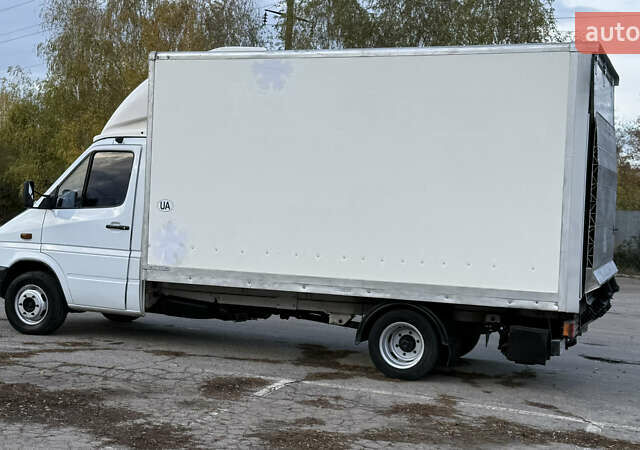 Мерседес Sprinter, об'ємом двигуна 2.2 л та пробігом 360 тис. км за 13800 $, фото 2 на Automoto.ua