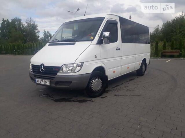 Мерседес Sprinter, объемом двигателя 2.7 л и пробегом 345 тыс. км за 8950 $, фото 1 на Automoto.ua