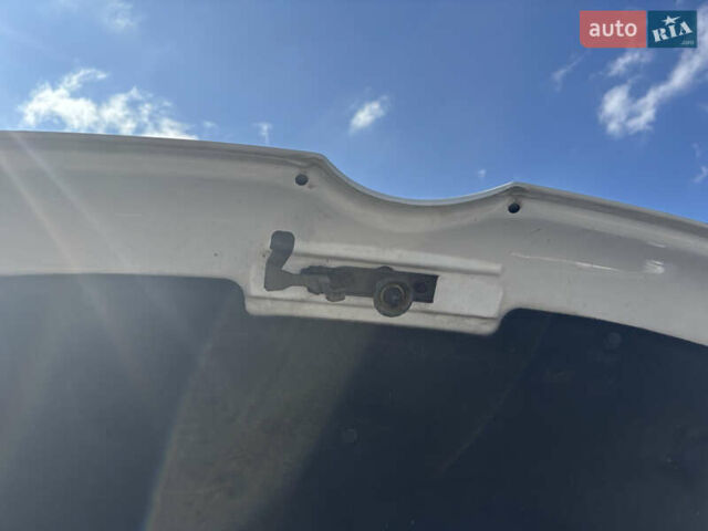 Мерседес Sprinter, об'ємом двигуна 2.7 л та пробігом 220 тис. км за 18700 $, фото 26 на Automoto.ua