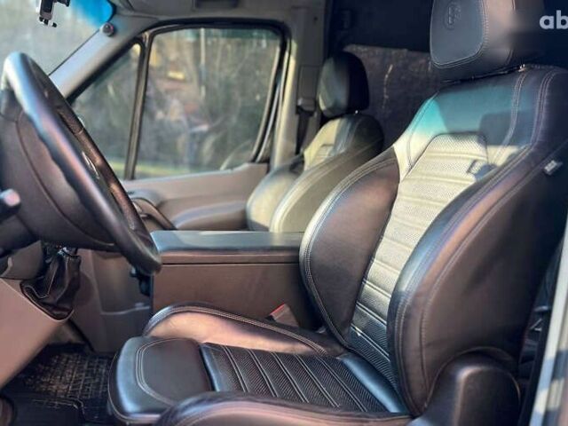 Мерседес Sprinter, объемом двигателя 2.2 л и пробегом 390 тыс. км за 16500 $, фото 7 на Automoto.ua