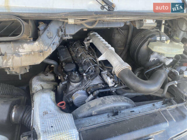 Мерседес Sprinter, объемом двигателя 2.7 л и пробегом 490 тыс. км за 16200 $, фото 10 на Automoto.ua