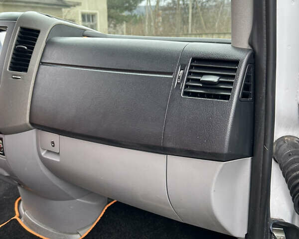 Мерседес Sprinter, объемом двигателя 0 л и пробегом 460 тыс. км за 23900 $, фото 27 на Automoto.ua