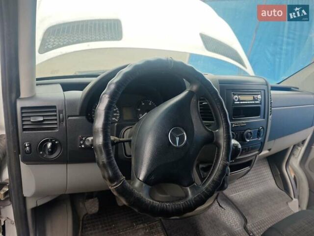 Мерседес Sprinter 2012 у Києві на Automoto.ua Мерседес Sprinter, об'ємом двигуна 2.5 л та пробігом 280 тис. км за 8500 $, фото 8 на Automoto.ua