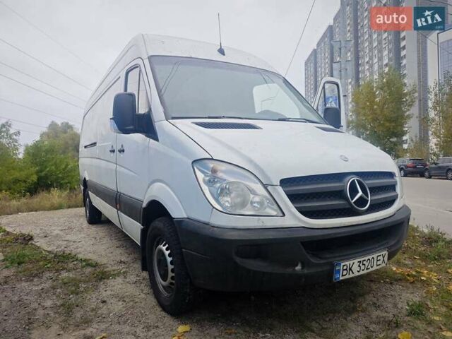 Мерседес Sprinter 2012 у Києві на Automoto.ua Мерседес Sprinter, об'ємом двигуна 2.5 л та пробігом 280 тис. км за 8500 $, фото 7 на Automoto.ua