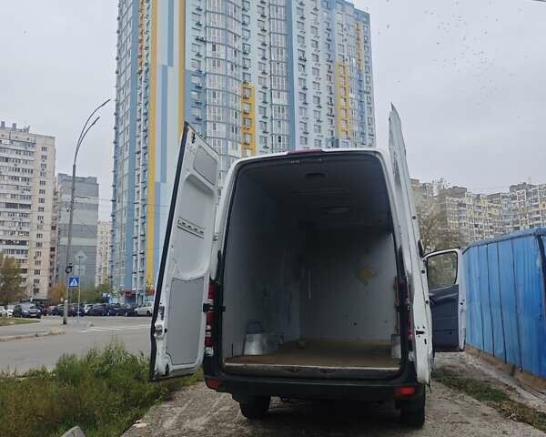 Мерседес Sprinter 2012 у Києві на Automoto.ua Мерседес Sprinter, об'ємом двигуна 2.5 л та пробігом 280 тис. км за 8500 $, фото 13 на Automoto.ua