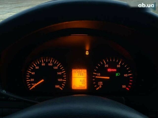 Мерседес Sprinter, объемом двигателя 2.1 л и пробегом 325 тыс. км за 8700 $, фото 12 на Automoto.ua