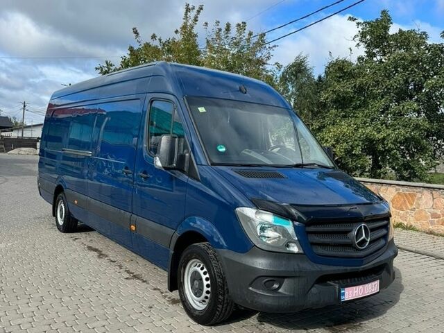 Мерседес Sprinter, объемом двигателя 0 л и пробегом 300 тыс. км за 18500 $, фото 1 на Automoto.ua