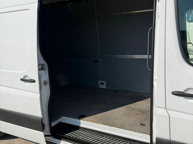 Мерседес Sprinter, объемом двигателя 2.1 л и пробегом 250 тыс. км за 17000 $, фото 11 на Automoto.ua