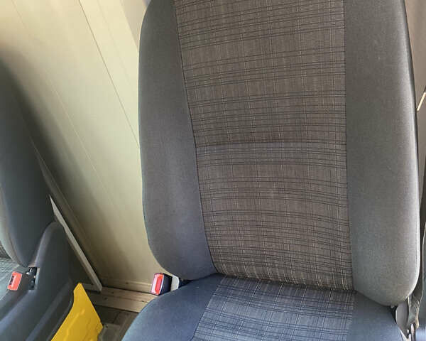 Мерседес Sprinter, об'ємом двигуна 2.2 л та пробігом 310 тис. км за 18800 $, фото 13 на Automoto.ua