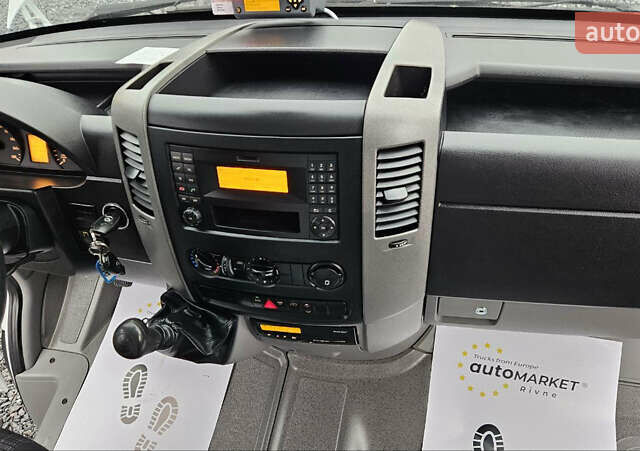 Мерседес Sprinter, объемом двигателя 2.2 л и пробегом 185 тыс. км за 24800 $, фото 36 на Automoto.ua