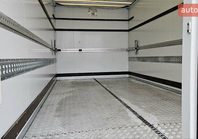 Мерседес Sprinter, объемом двигателя 2.2 л и пробегом 185 тыс. км за 24800 $, фото 34 на Automoto.ua