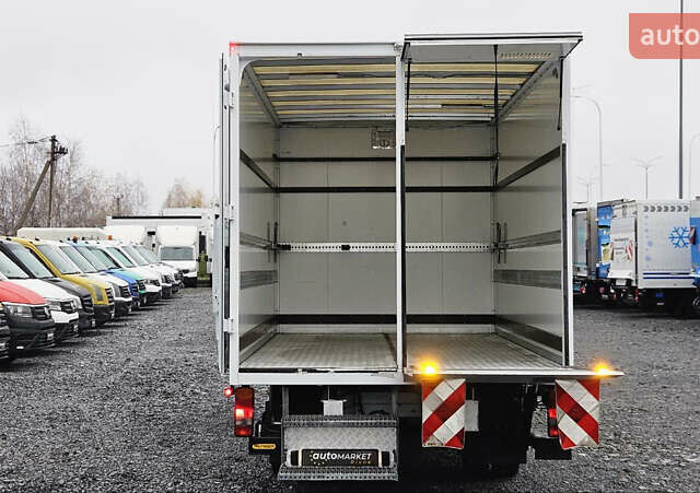 Мерседес Sprinter, объемом двигателя 2.2 л и пробегом 185 тыс. км за 24800 $, фото 27 на Automoto.ua