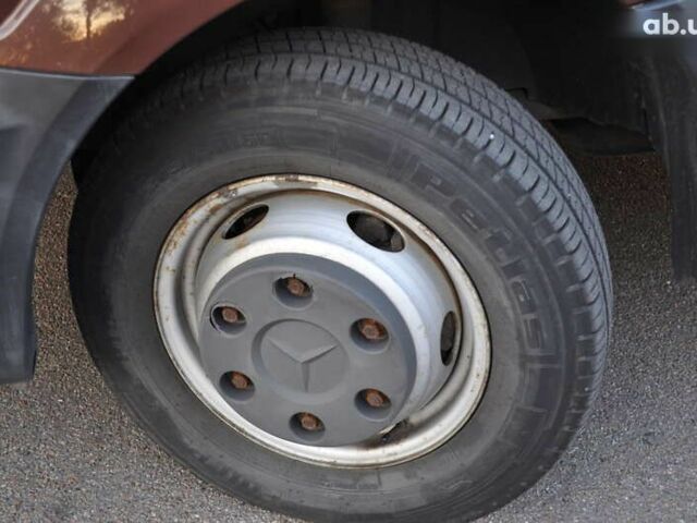 Мерседес Sprinter, объемом двигателя 2.1 л и пробегом 438 тыс. км за 24000 $, фото 8 на Automoto.ua