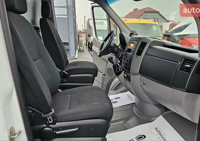 Мерседес Sprinter, объемом двигателя 2.2 л и пробегом 185 тыс. км за 24800 $, фото 33 на Automoto.ua