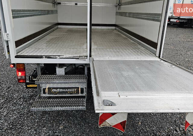 Мерседес Sprinter, объемом двигателя 2.2 л и пробегом 185 тыс. км за 24800 $, фото 30 на Automoto.ua