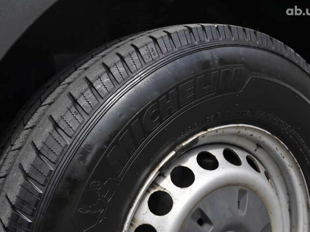 Мерседес Sprinter, объемом двигателя 0 л и пробегом 440 тыс. км за 30500 $, фото 9 на Automoto.ua