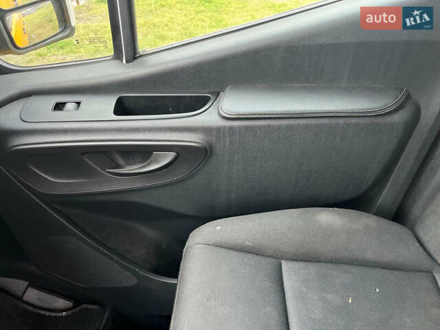 Мерседес Sprinter, объемом двигателя 2.99 л и пробегом 420 тыс. км за 22500 $, фото 8 на Automoto.ua