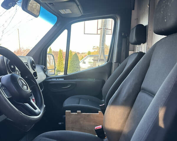 Мерседес Sprinter, об'ємом двигуна 3 л та пробігом 320 тис. км за 22000 $, фото 9 на Automoto.ua