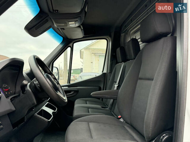 Мерседес Sprinter, объемом двигателя 2.14 л и пробегом 251 тыс. км за 27300 $, фото 25 на Automoto.ua