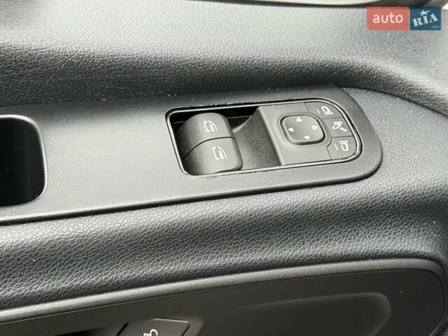 Мерседес Sprinter, объемом двигателя 0 л и пробегом 250 тыс. км за 24850 $, фото 11 на Automoto.ua