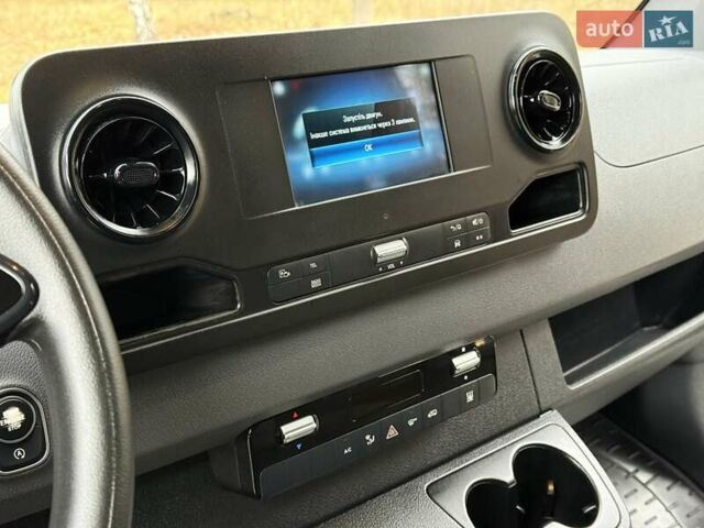 Мерседес Sprinter, объемом двигателя 0 л и пробегом 250 тыс. км за 24850 $, фото 13 на Automoto.ua