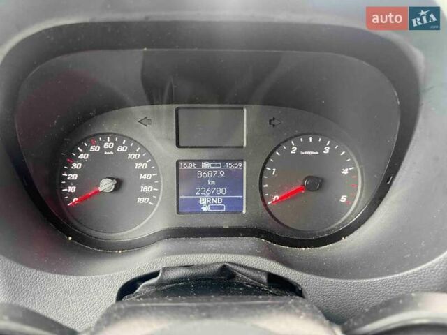 Мерседес Sprinter, объемом двигателя 2.2 л и пробегом 237 тыс. км за 29000 $, фото 9 на Automoto.ua