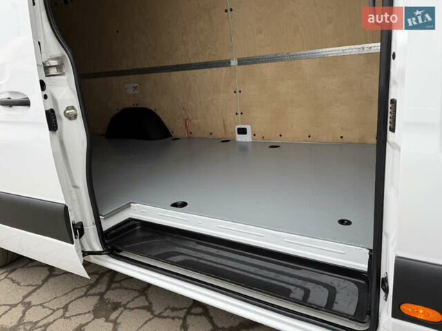 Мерседес Sprinter, объемом двигателя 2.14 л и пробегом 251 тыс. км за 27300 $, фото 51 на Automoto.ua