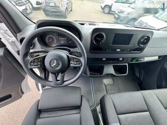 Мерседес Sprinter, об'ємом двигуна 2.2 л та пробігом 436 тис. км за 24900 $, фото 19 на Automoto.ua