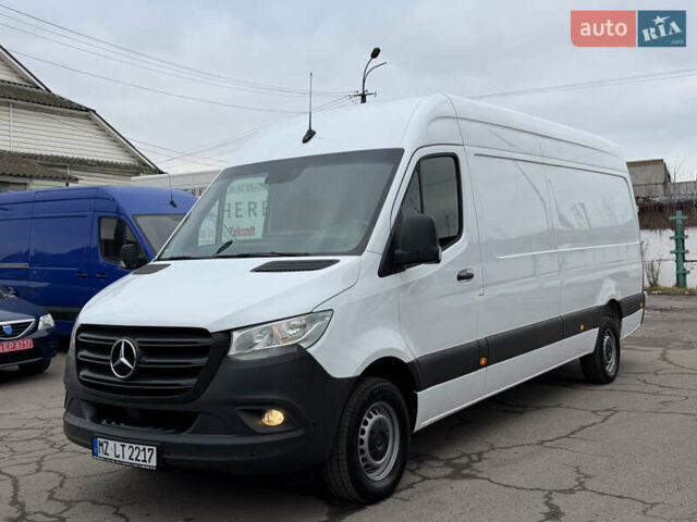 Мерседес Sprinter, объемом двигателя 2.14 л и пробегом 251 тыс. км за 27300 $, фото 3 на Automoto.ua