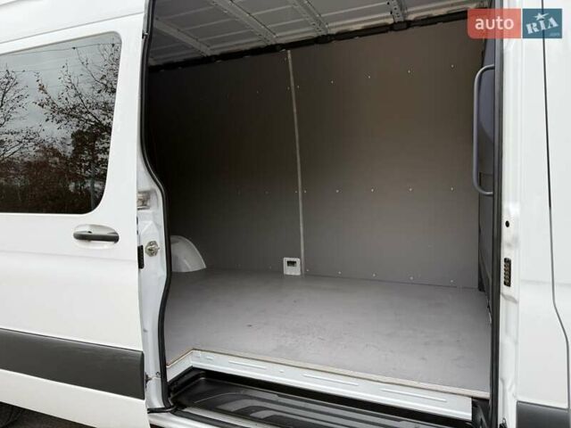 Мерседес Sprinter, объемом двигателя 0 л и пробегом 250 тыс. км за 24850 $, фото 18 на Automoto.ua