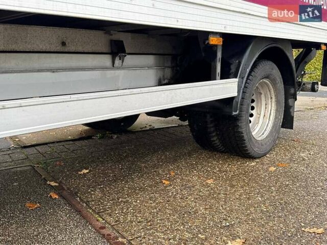 Мерседес Sprinter, объемом двигателя 2.2 л и пробегом 237 тыс. км за 29000 $, фото 6 на Automoto.ua