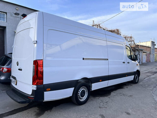 Мерседес Sprinter, об'ємом двигуна 2.2 л та пробігом 192 тис. км за 30990 $, фото 2 на Automoto.ua