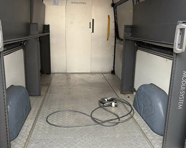 Мерседес Sprinter, объемом двигателя 0 л и пробегом 53 тыс. км за 17999 $, фото 14 на Automoto.ua
