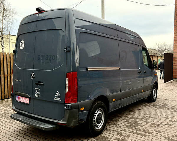 Мерседес Sprinter, объемом двигателя 0 л и пробегом 53 тыс. км за 17999 $, фото 1 на Automoto.ua