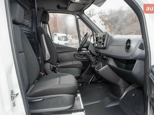 купити нове авто Мерседес Sprinter 2025 року від офіційного дилера Автомобільный центр АТЛАНТ Мерседес фото