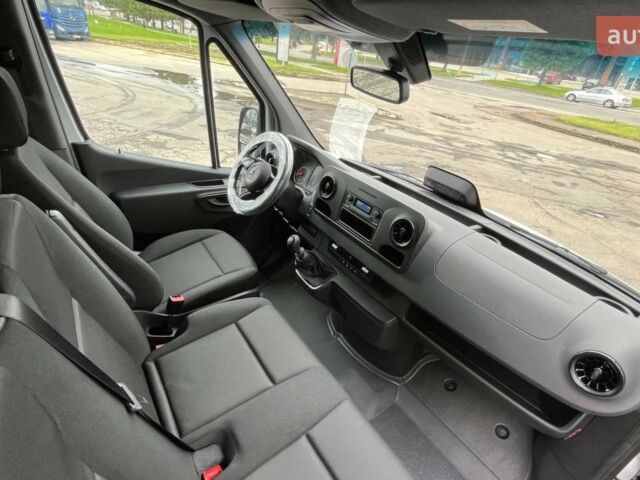 купить новое авто Мерседес Sprinter 2025 года от официального дилера Mercedes-Benz "ВОЛИНЬ-АВТО" Мерседес фото