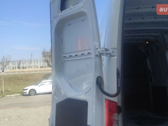 Мерседес Sprinter, объемом двигателя 2.14 л и пробегом 0 тыс. км за 60140 $, фото 17 на Automoto.ua