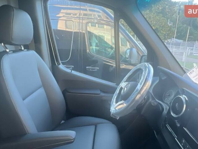 Мерседес Sprinter, объемом двигателя 1.95 л и пробегом 0 тыс. км за 99302 $, фото 28 на Automoto.ua