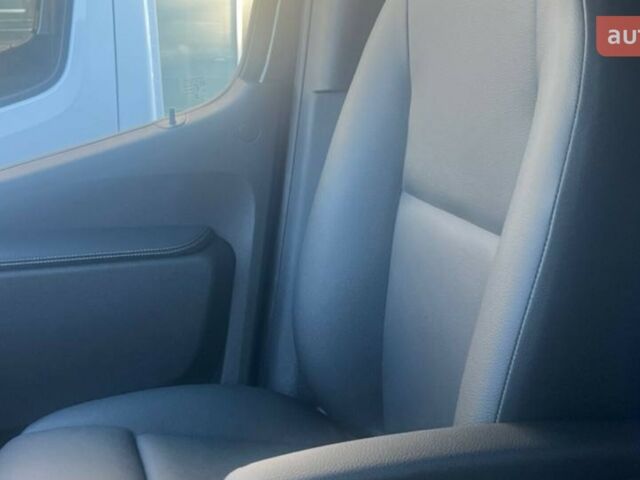 Мерседес Sprinter, объемом двигателя 1.95 л и пробегом 0 тыс. км за 99302 $, фото 27 на Automoto.ua