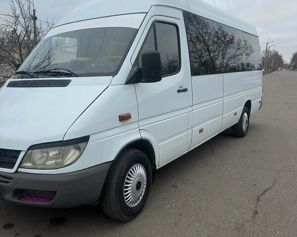 Мерседес Sprinter, об'ємом двигуна 2.2 л та пробігом 5 тис. км за 10000 $, фото 7 на Automoto.ua