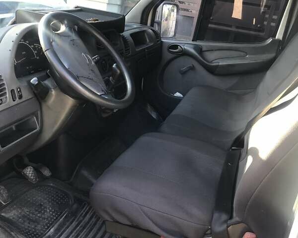 Мерседес Sprinter, объемом двигателя 2.2 л и пробегом 740 тыс. км за 6000 $, фото 4 на Automoto.ua