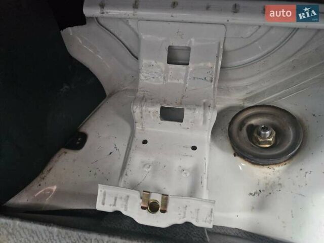 Мерседес Sprinter, об'ємом двигуна 0 л та пробігом 400 тис. км за 18600 $, фото 4 на Automoto.ua