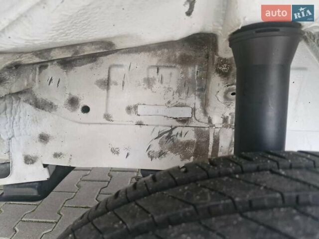 Мерседес Sprinter, об'ємом двигуна 0 л та пробігом 400 тис. км за 18600 $, фото 7 на Automoto.ua